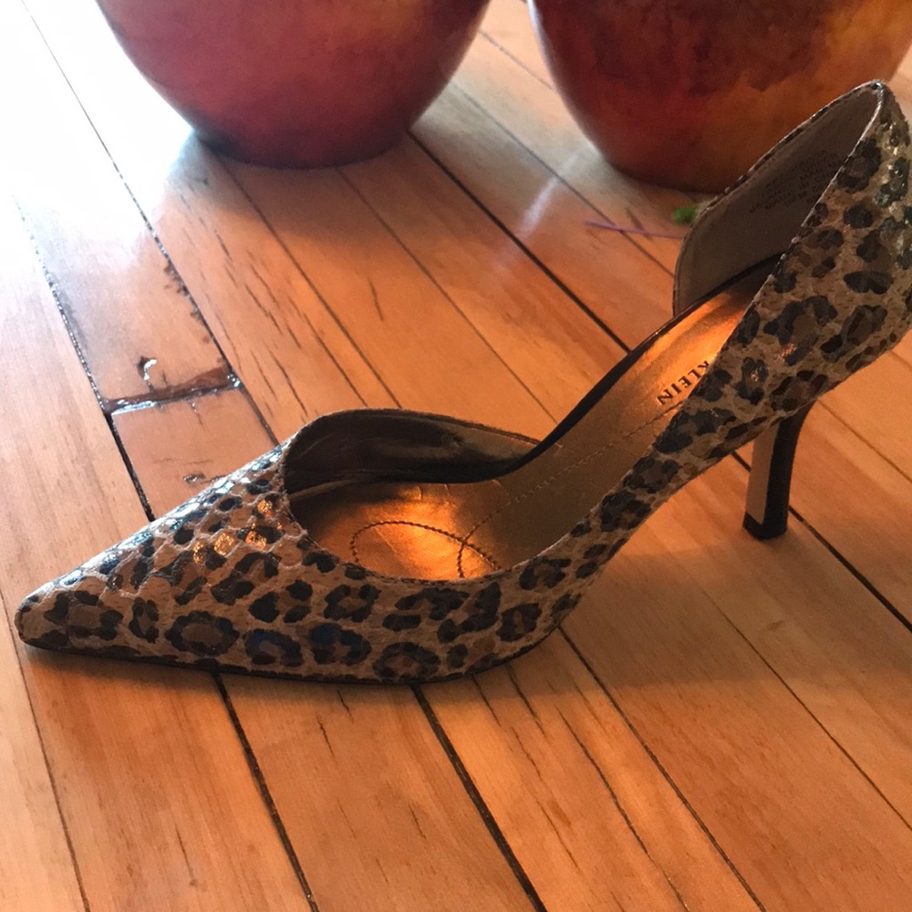 New Anne Klein high heels